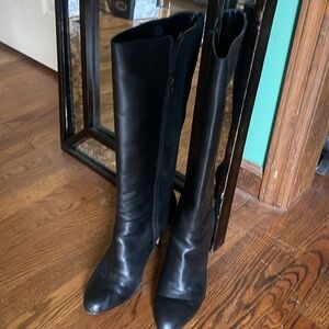 Women’s high heeled boots